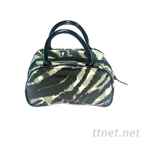 流行女用包, 女用手提包, 防潑水女用包